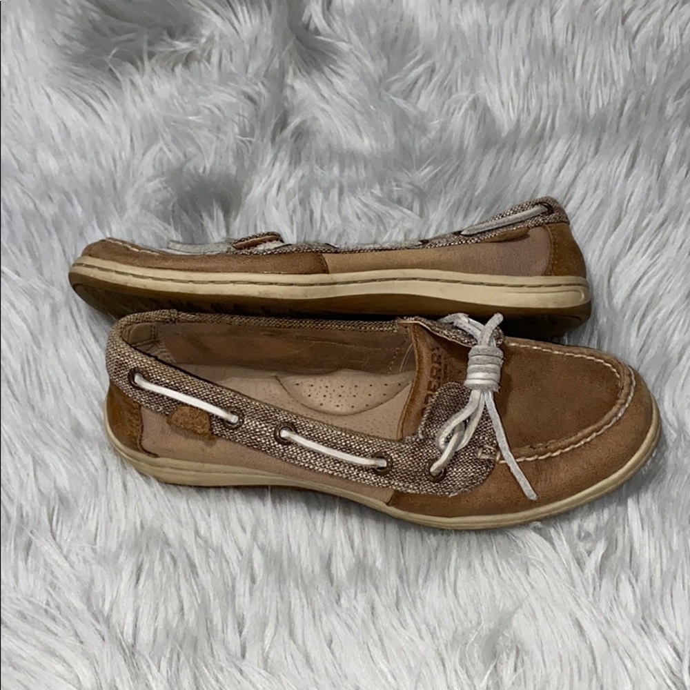 Sperry’s - Picture 2 of 4